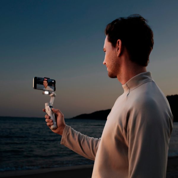 DJI Osmo Mobile 7 Smartphone Gimbal Stabilization Foldable-7