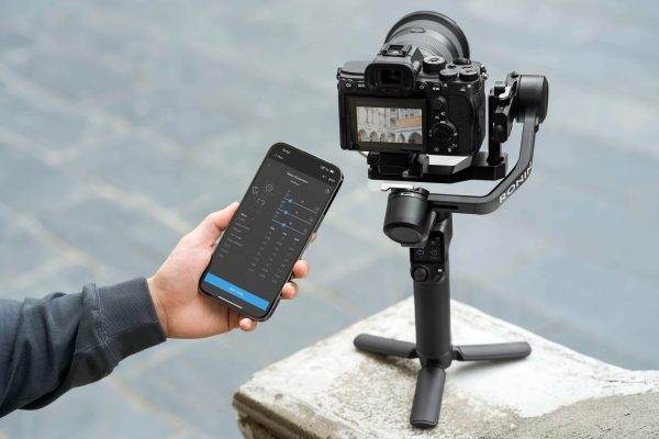 DJI RS 3 Mini Handheld Stabilizer Lightweight Powerful-9