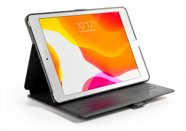 Speck Balance Folio iPad Case 4 Foot Drop Protection Stand-8