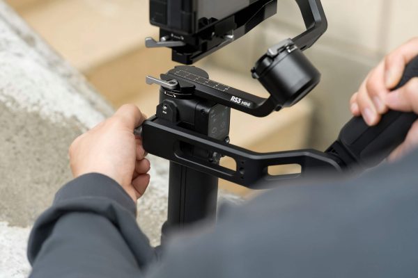 DJI RS 3 Mini Handheld Stabilizer Lightweight Powerful-5