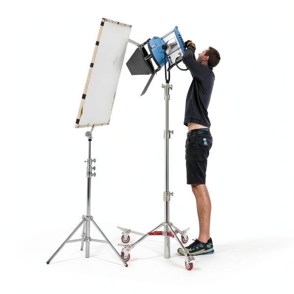 Neewer Heavy Duty Stainless Steel Light Stand with Casters-5