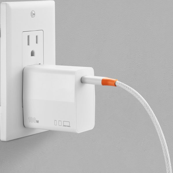 Insignia 100W USB-C GaN Wall Charger for Laptops-4