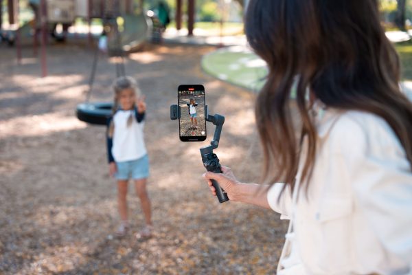 DJI Osmo Mobile 8 Gimbal Smartphone Stabilizer Live-5