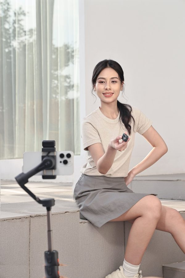 Hohem iSteady V3 Gimbal Magnetic AI Tracking Smartphone-15